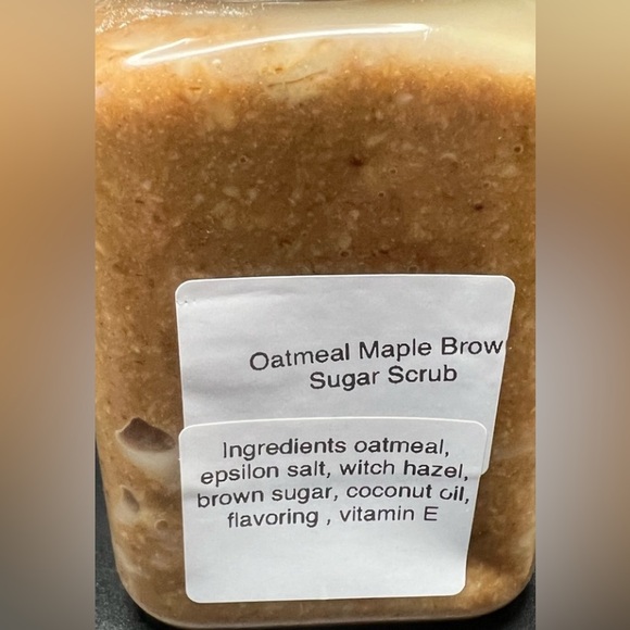 Oatmeal maple brown sugar scrub - Picture 5 of 5